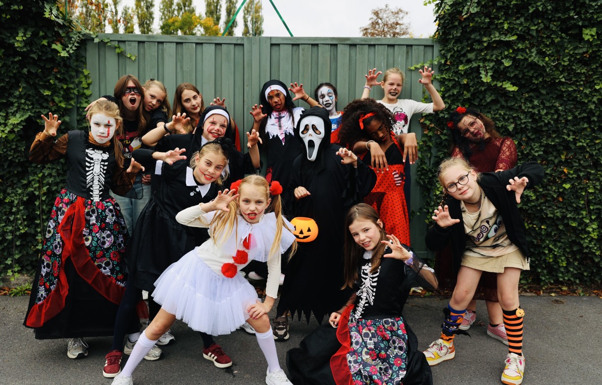 MADE2MOVE Halloween danskamp teens